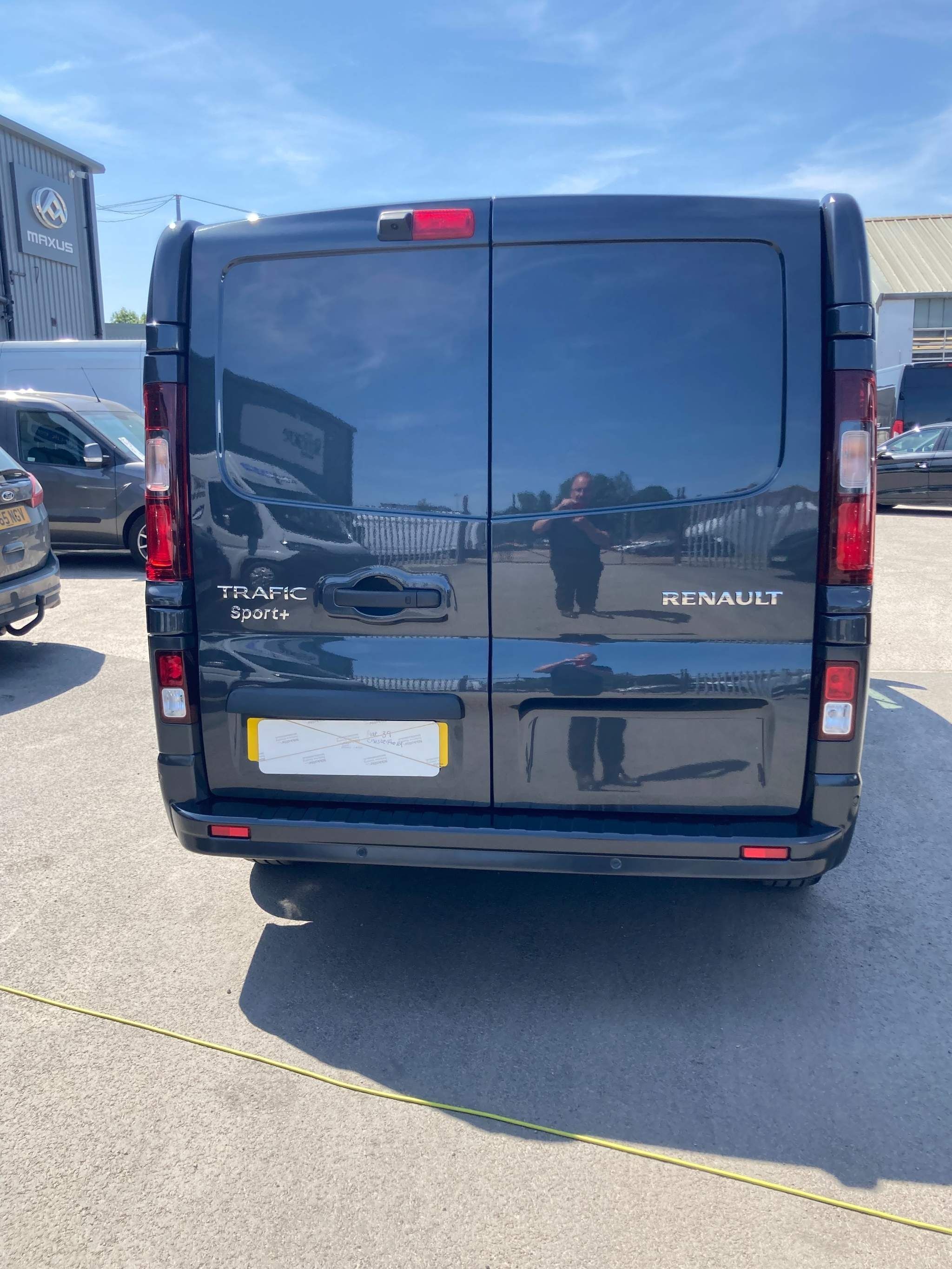 Renault Trafic Image 7