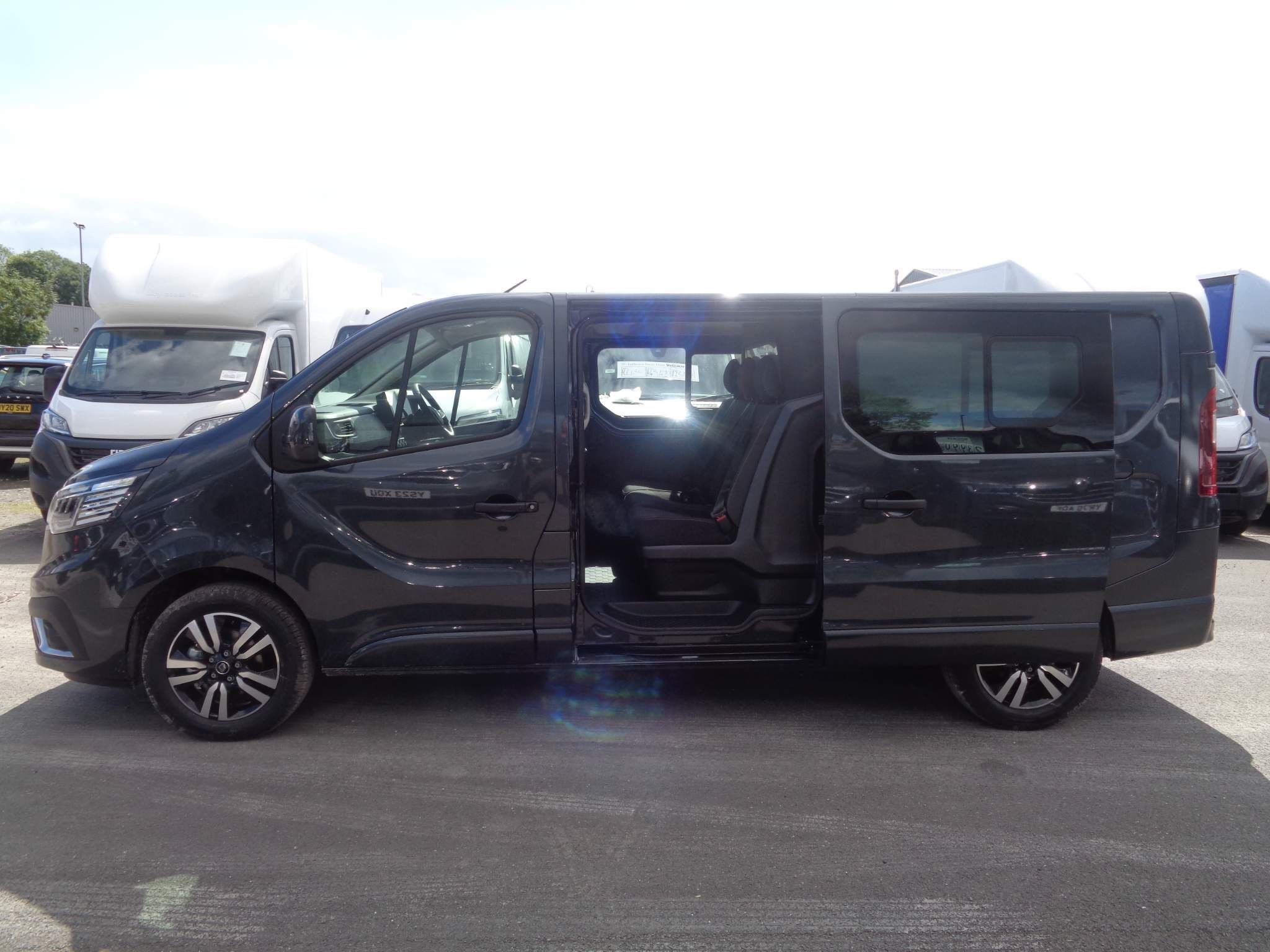 Renault Trafic Image 26