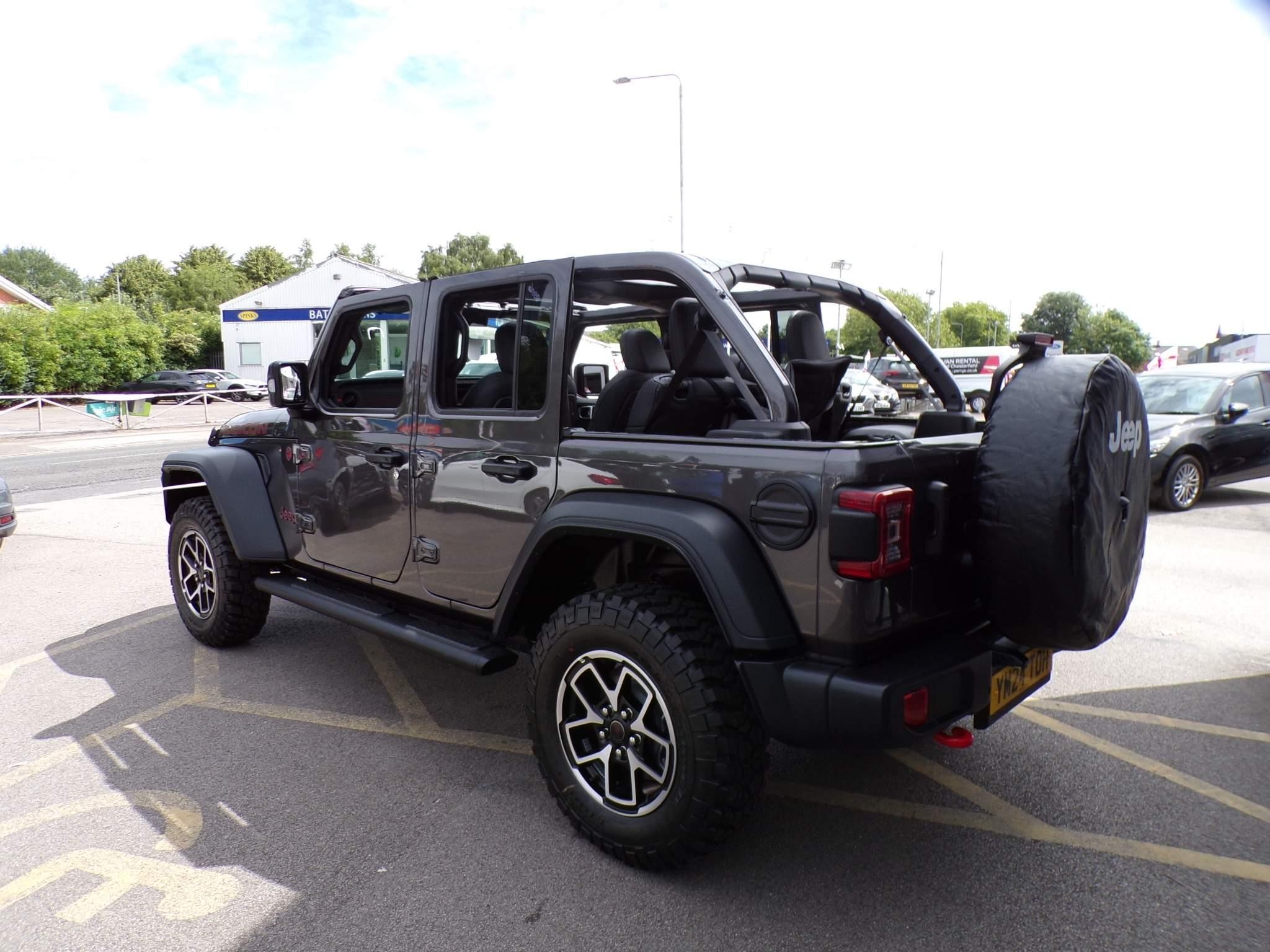 Jeep Wrangler Image 12