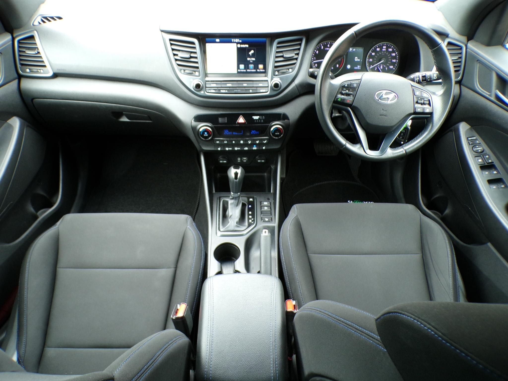 Hyundai TUCSON Image 12