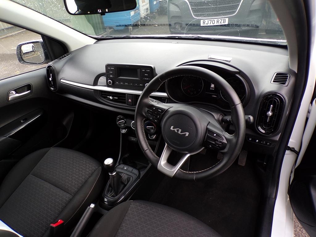 Kia Picanto Image 11