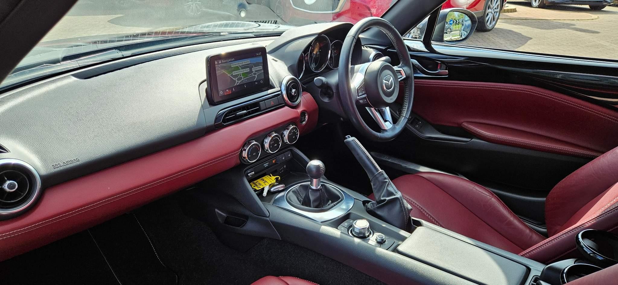 Mazda MX-5 RF Image 13