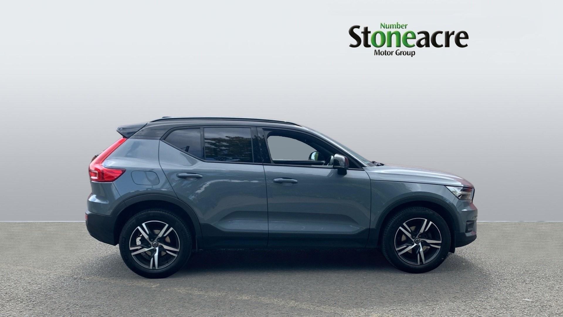 Volvo XC40 Image 3