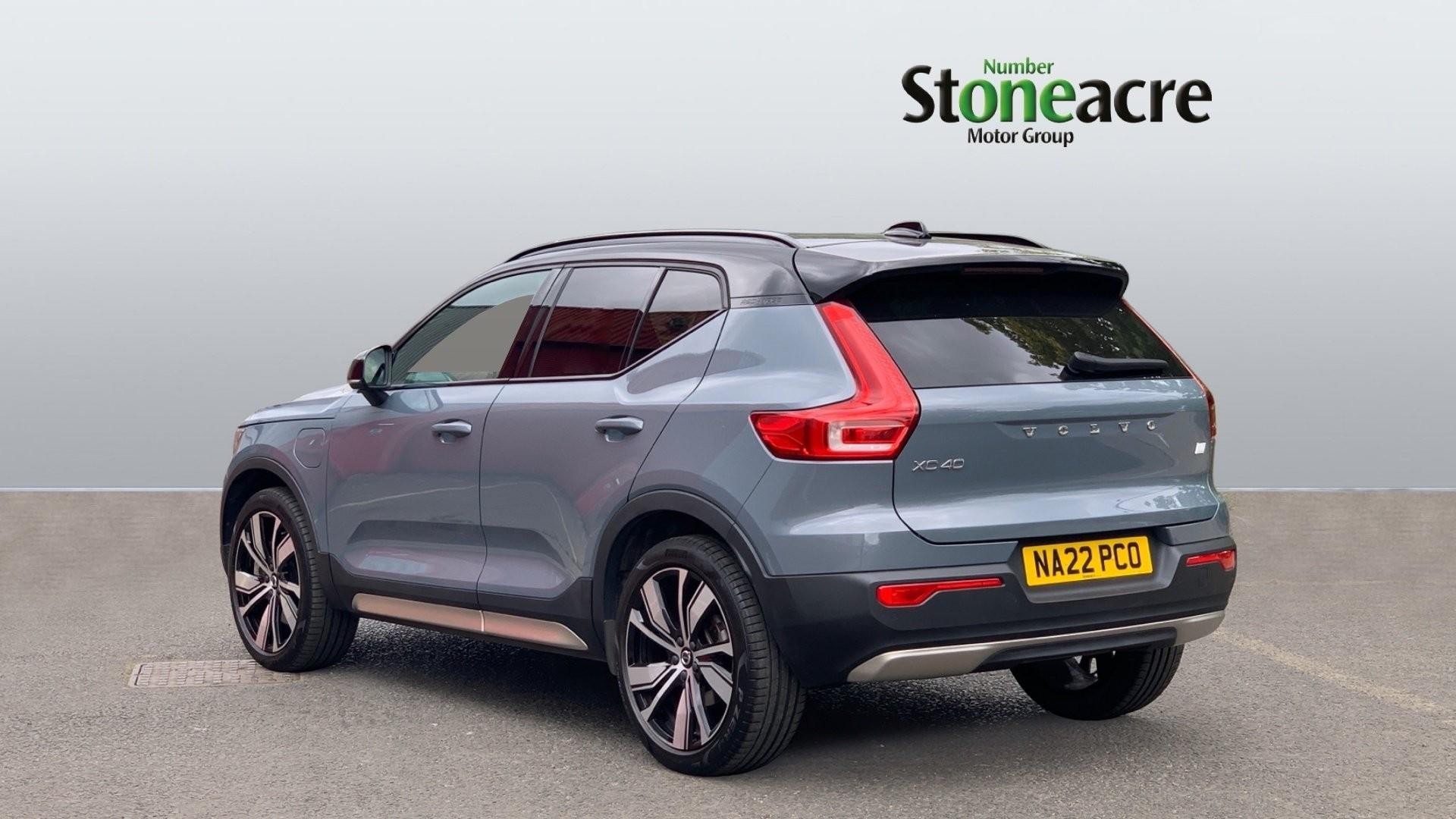 Volvo XC40 Image 2