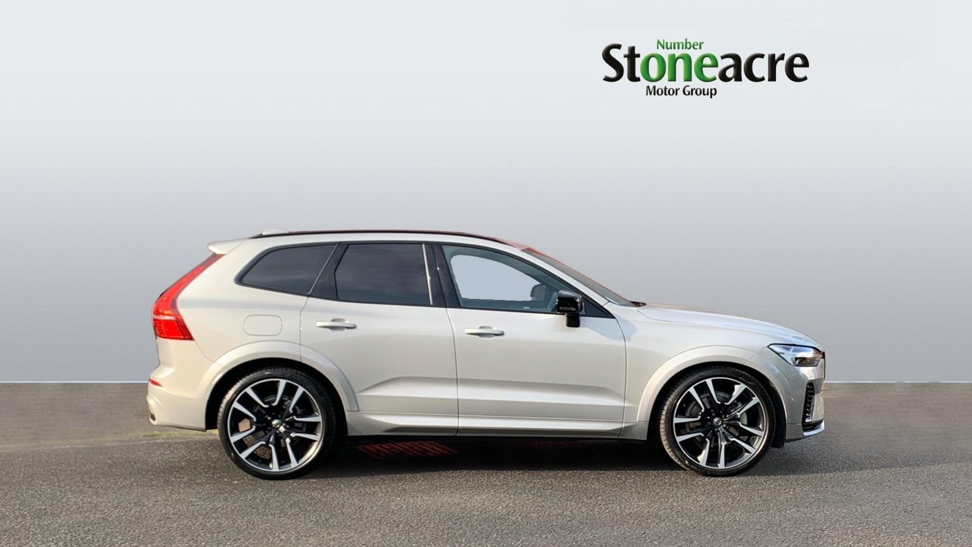 Volvo XC60 Image 3