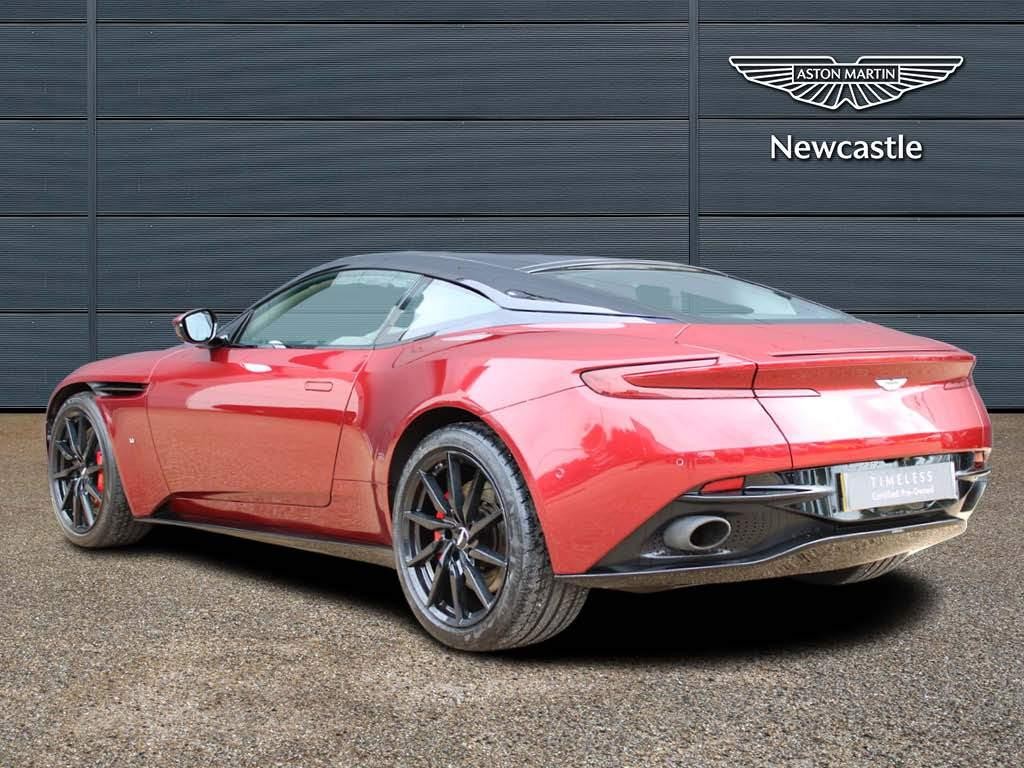 Aston Martin DB11 Image 2