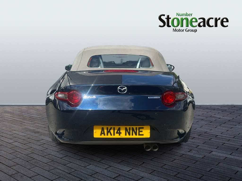 Mazda MX-5 Image 4