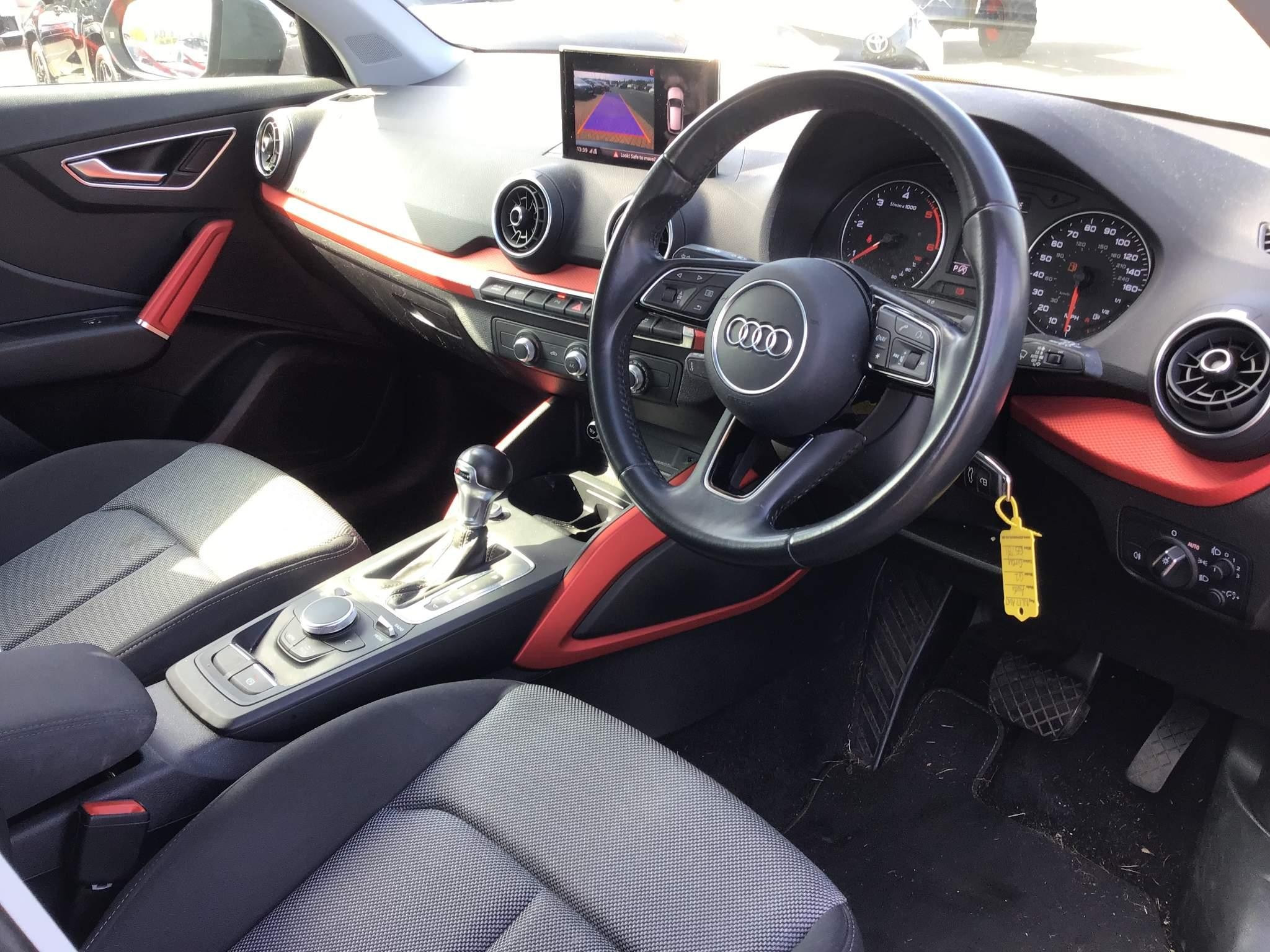 Audi Q2 Image 13