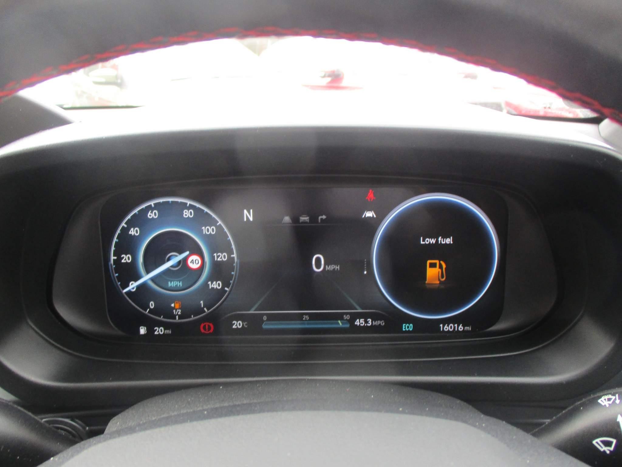 Hyundai i20 Image 16