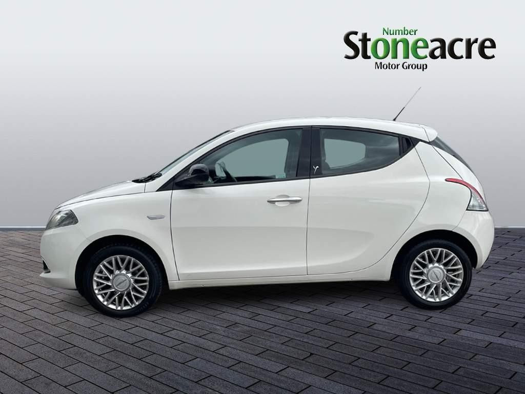 Chrysler Ypsilon Image 6