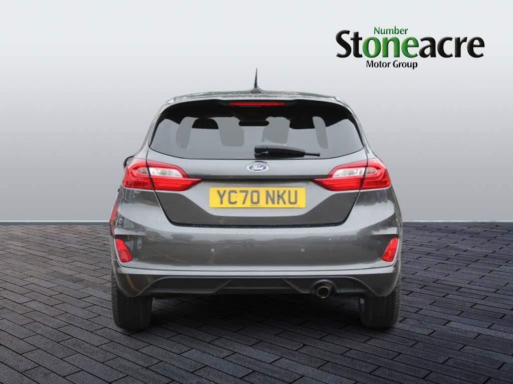 Ford Fiesta Image 4