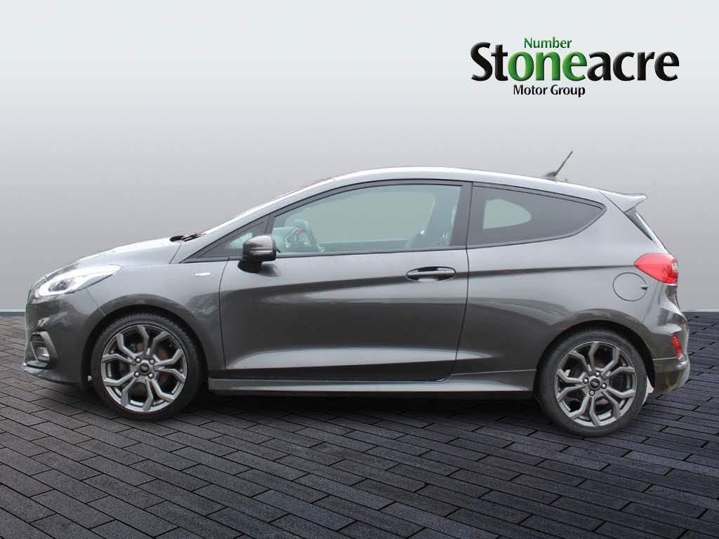 Ford Fiesta Image 6