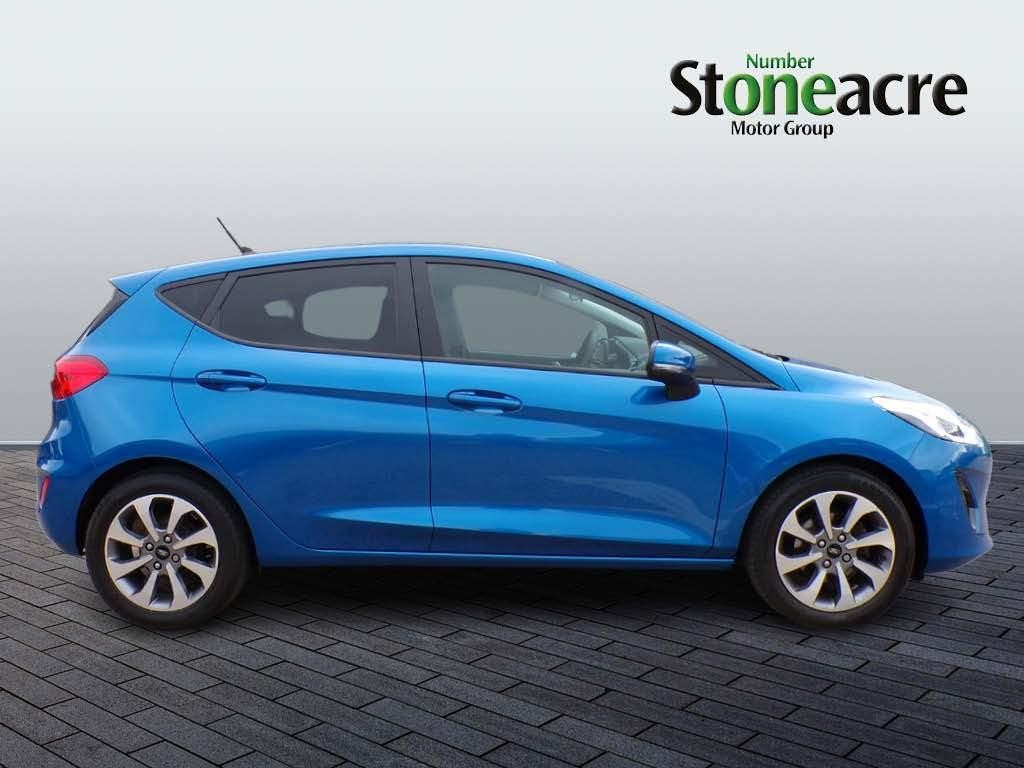 Ford Fiesta Image 2