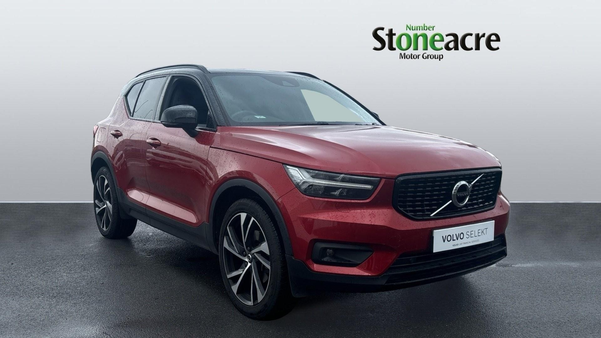 Volvo XC40 Image 1