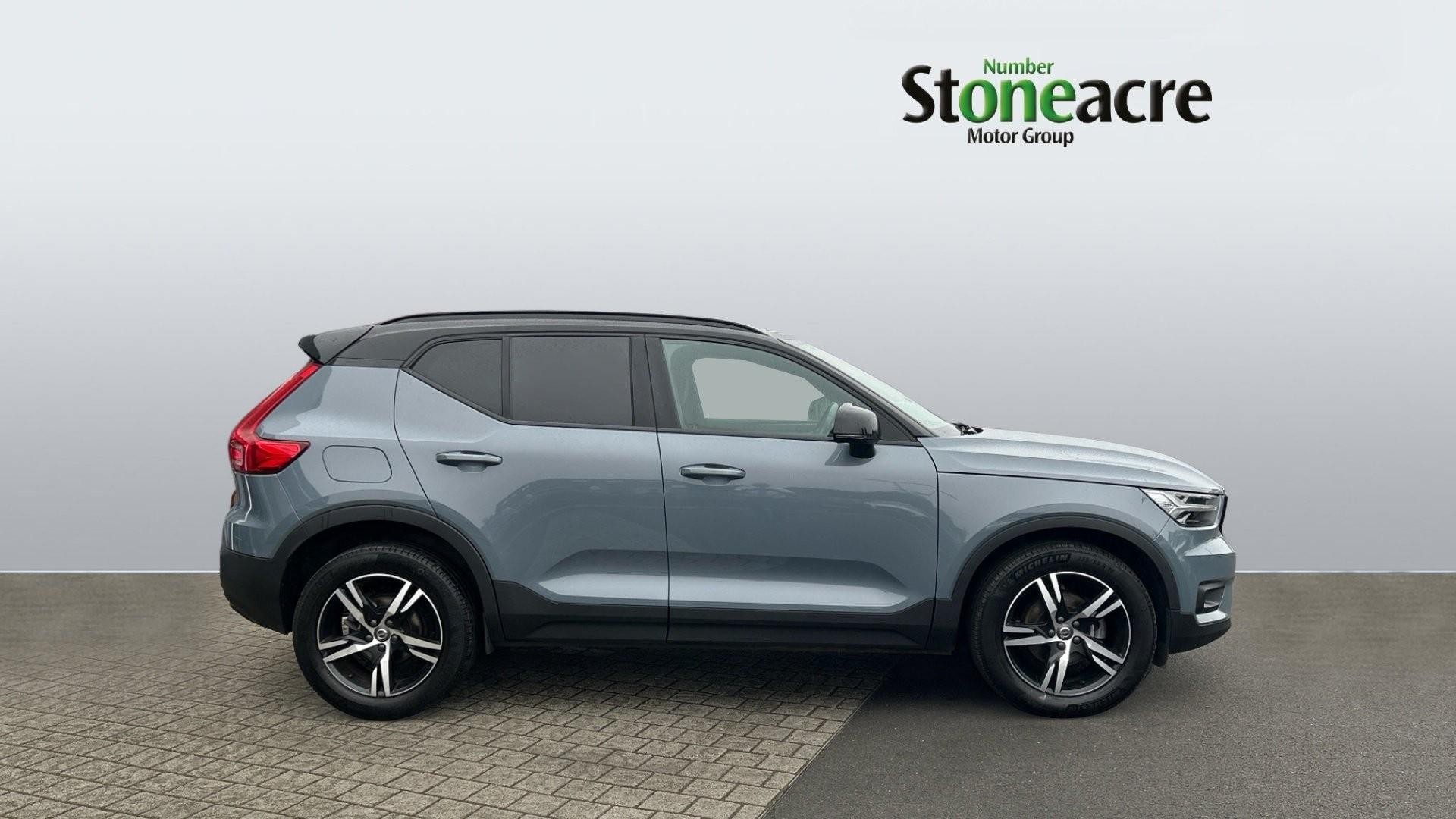 Volvo XC40 Image 3