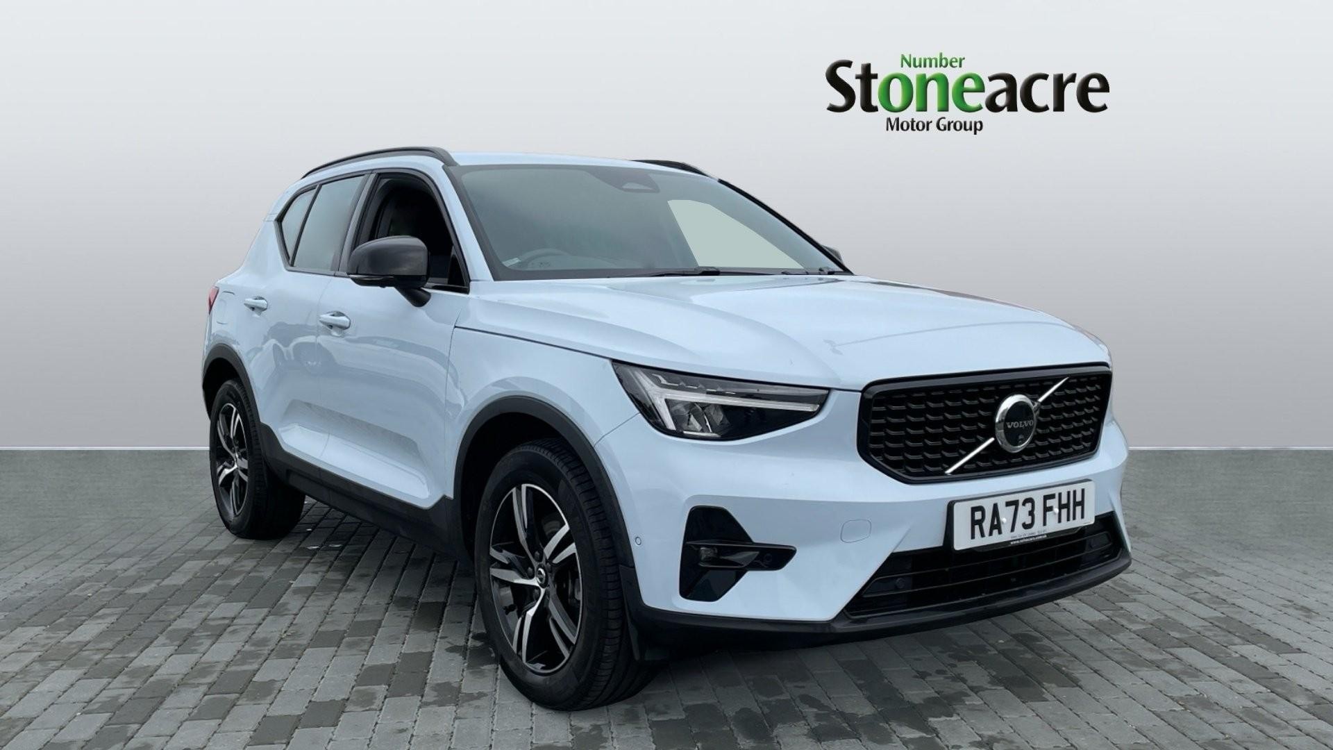 Volvo XC40 Image 1