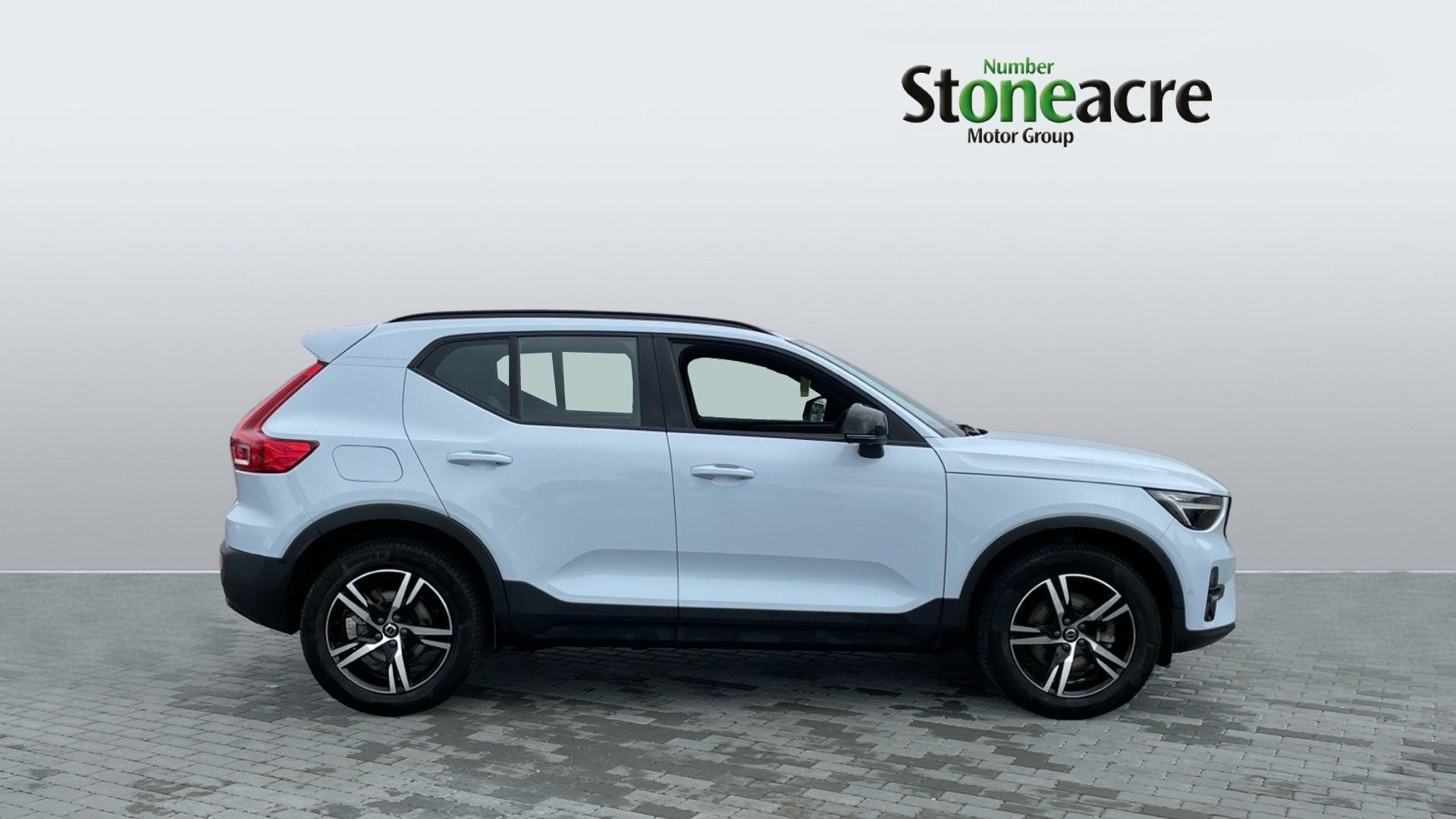 Volvo XC40 Image 3