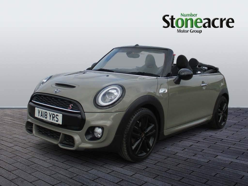 MINI Convertible Image 7