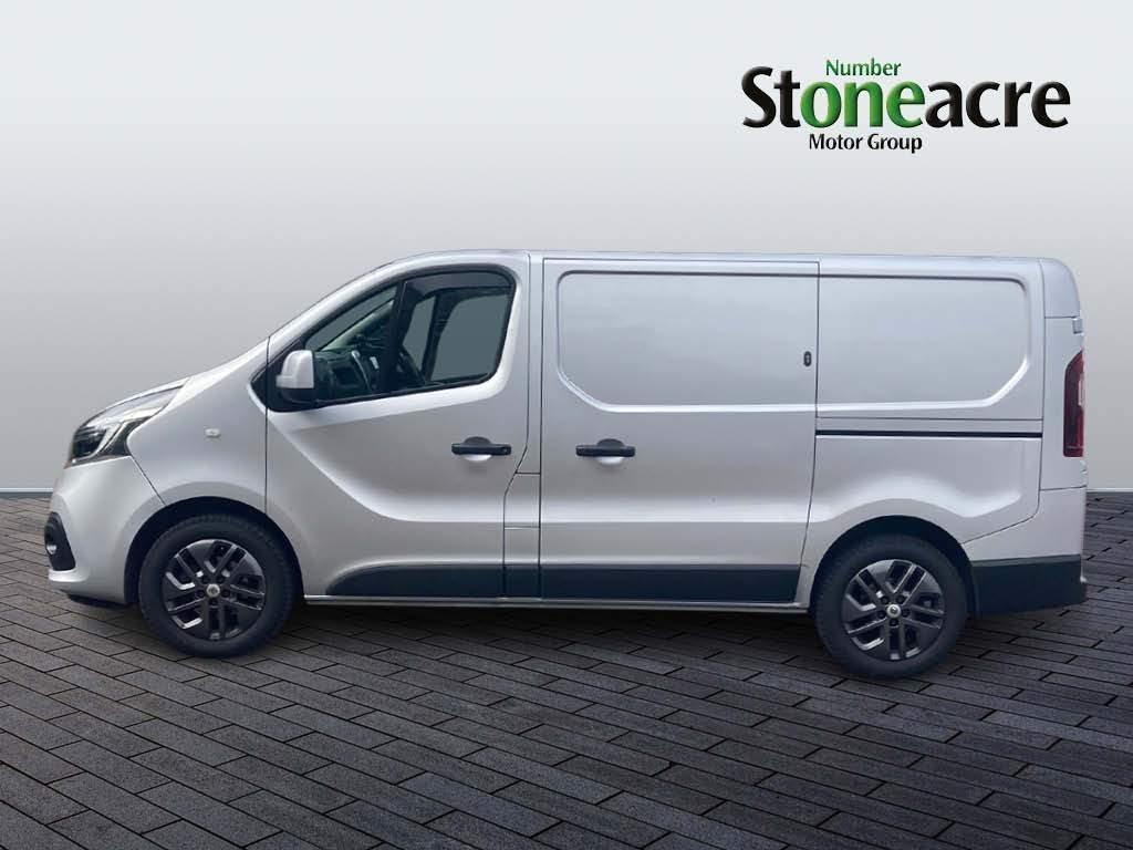 Renault Trafic Image 6