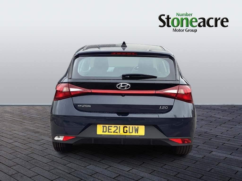 Hyundai i20 Image 4