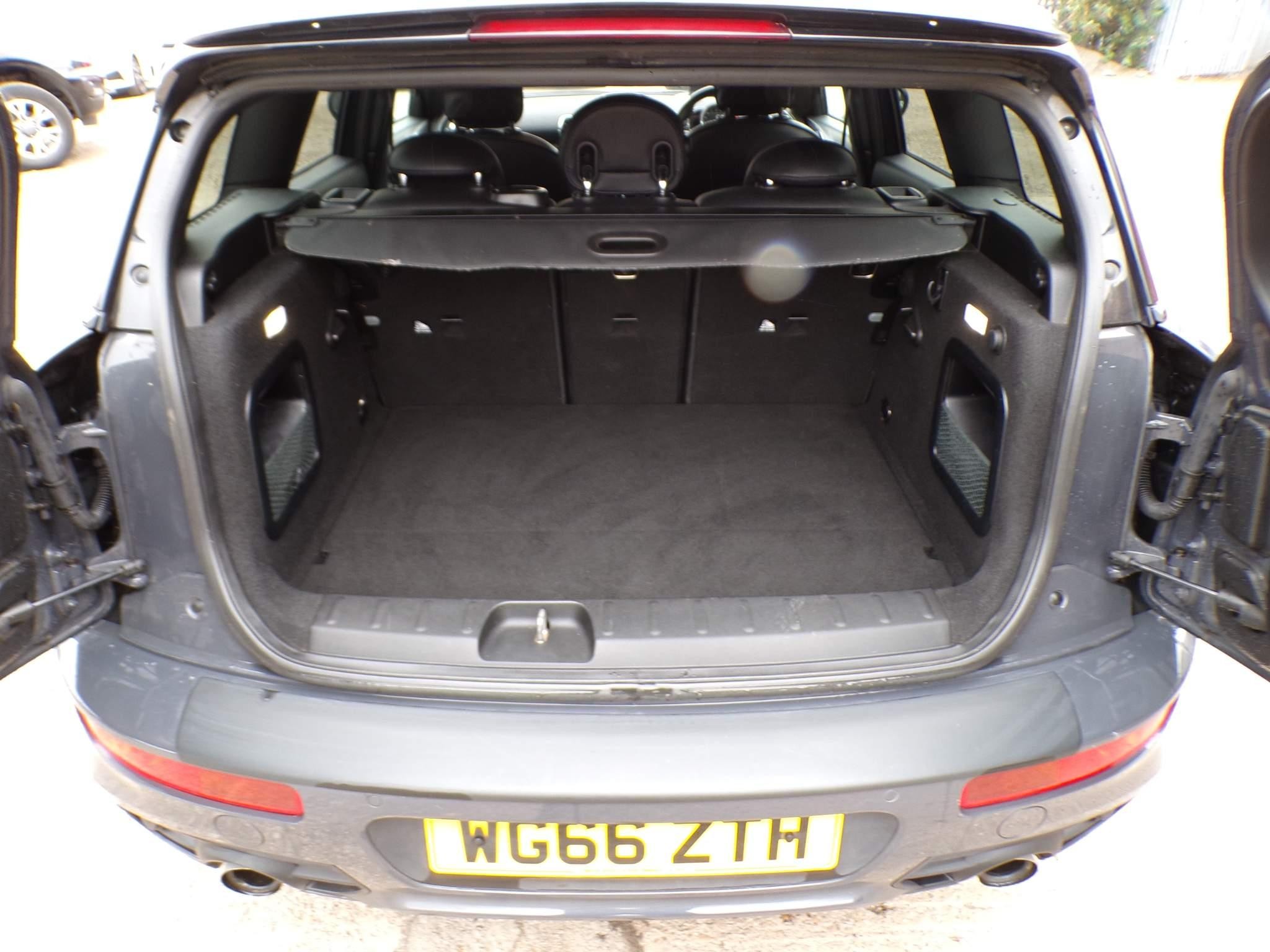 MINI Clubman Image 10