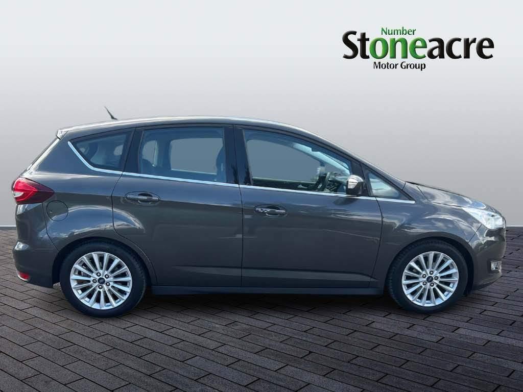 Ford C-Max Image 2