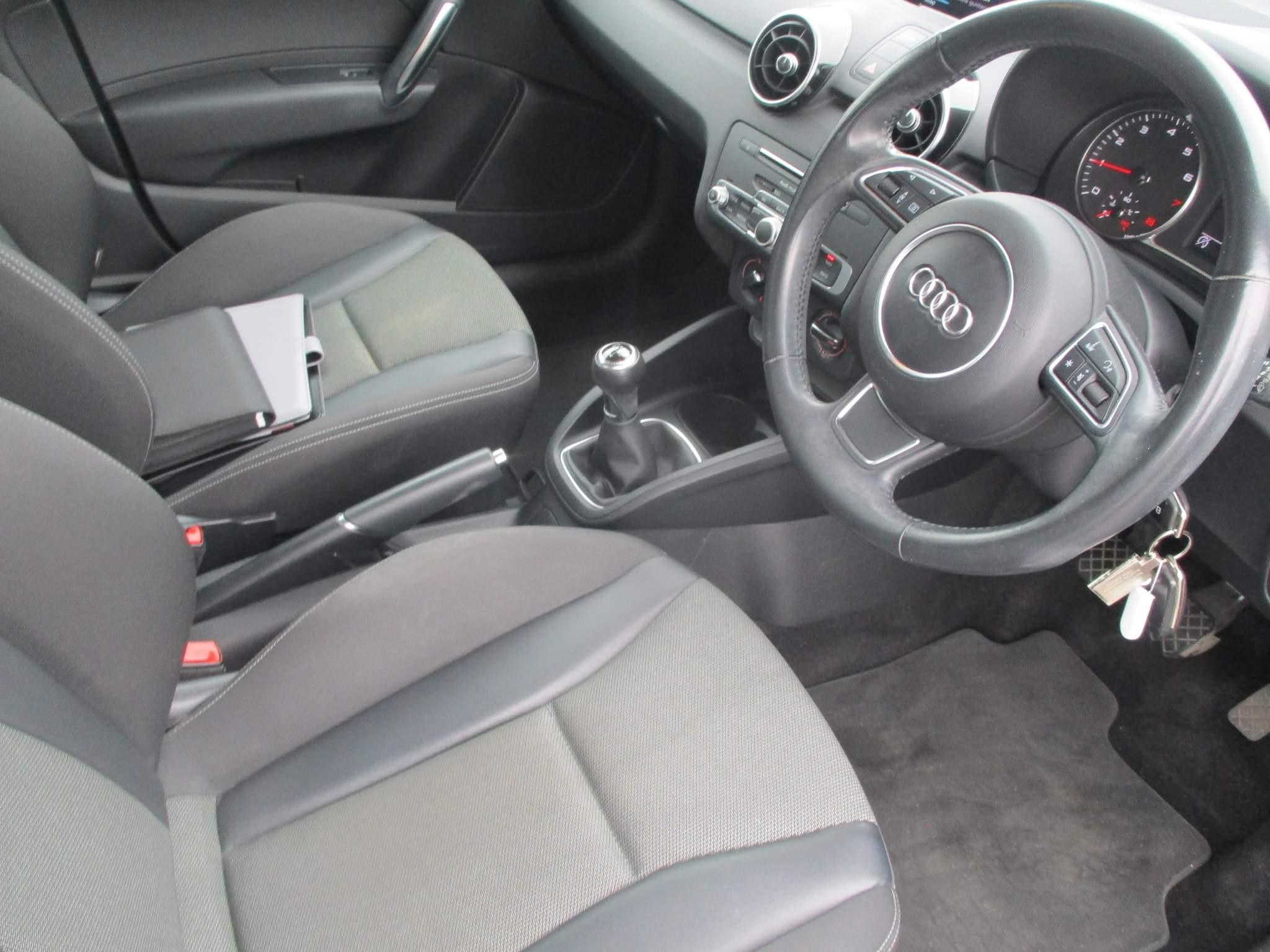 Audi A1 Image 12