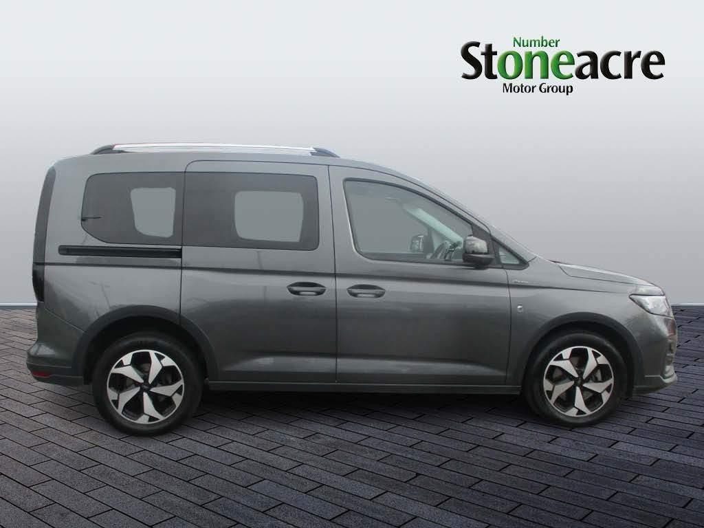 Ford Tourneo Connect Image 2