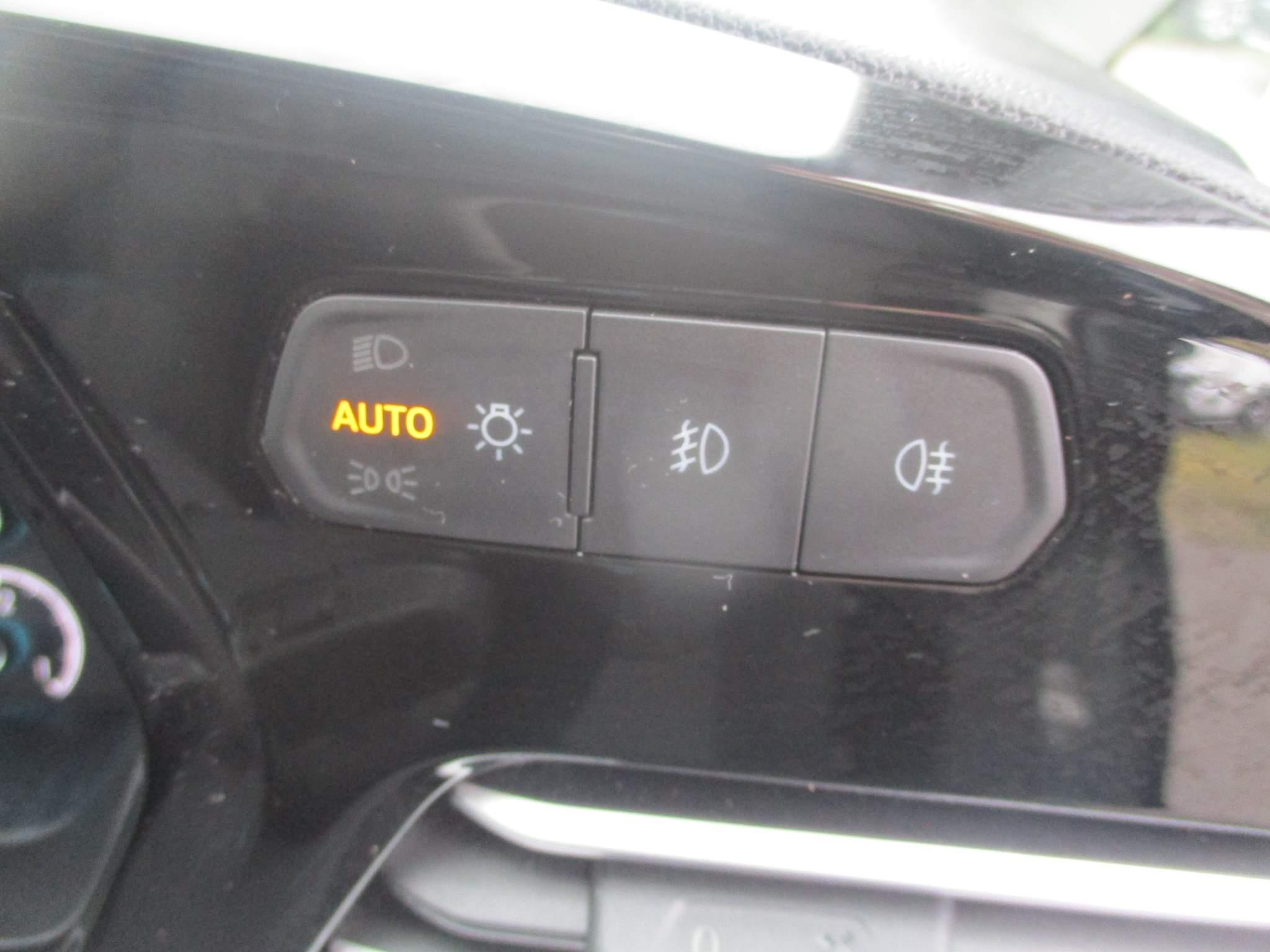 Ford Tourneo Connect Image 11