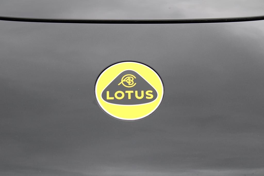 Lotus Eletre Image 23