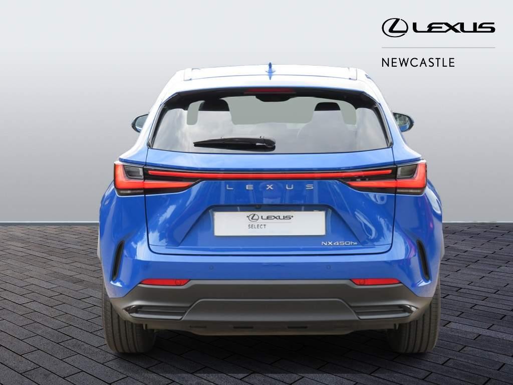 Lexus NX Image 6