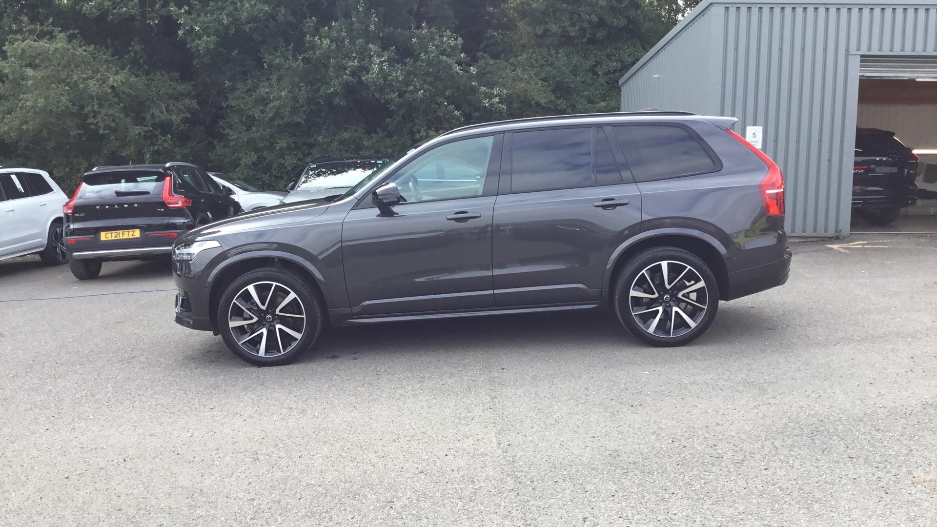 Volvo XC90 Image 9