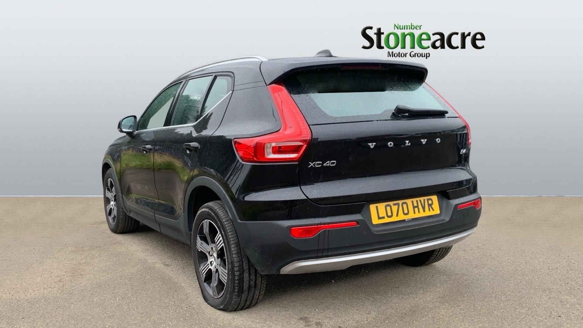 Volvo XC40 Image 2