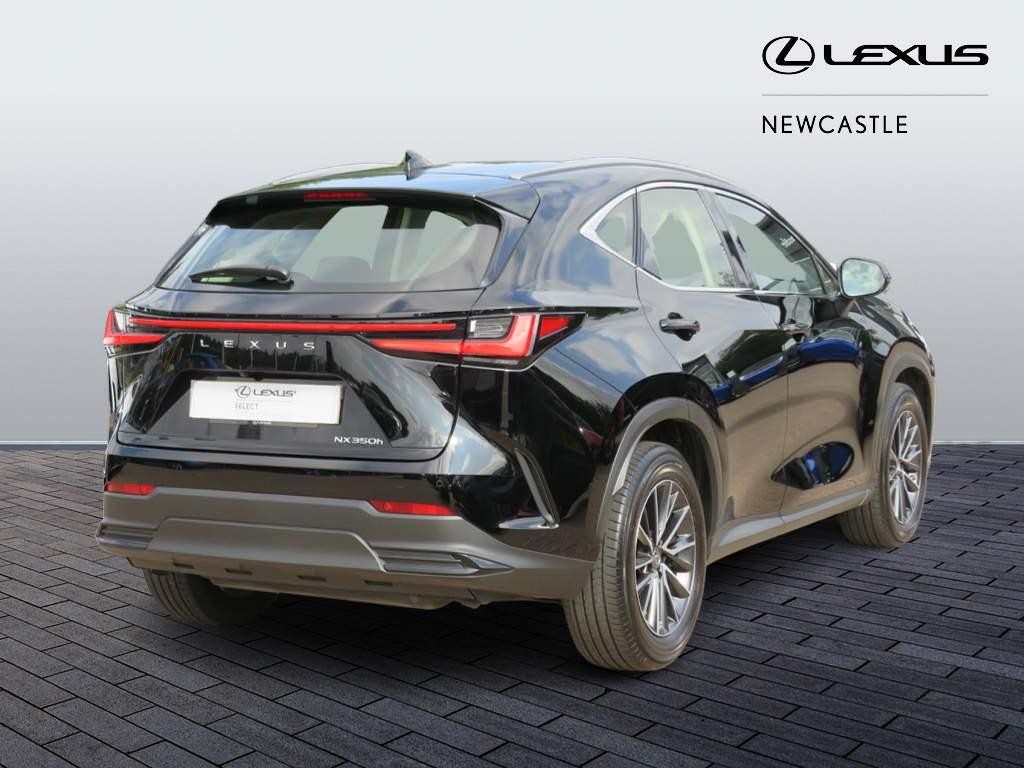 Lexus NX Plug-in Hybrid Image 5