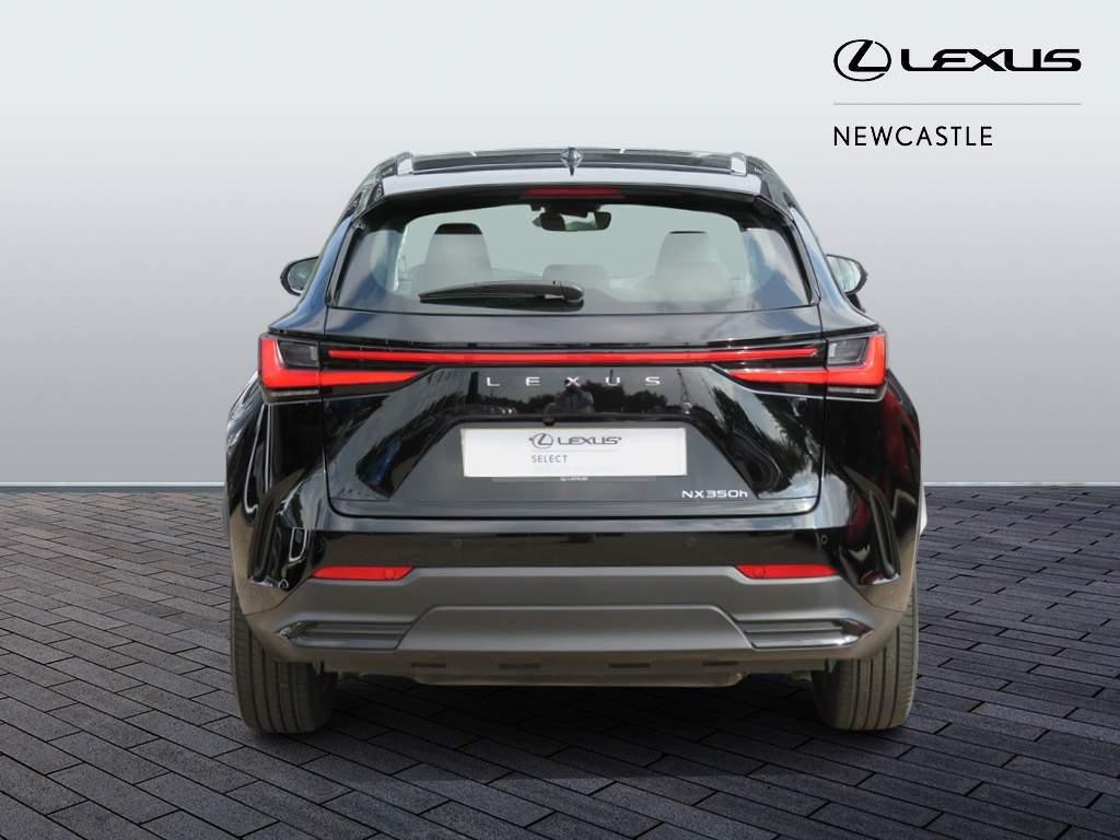 Lexus NX Plug-in Hybrid Image 6