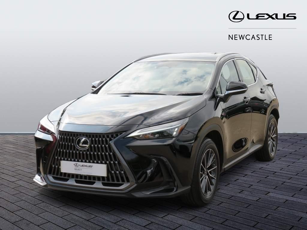 Lexus NX Plug-in Hybrid Image 9