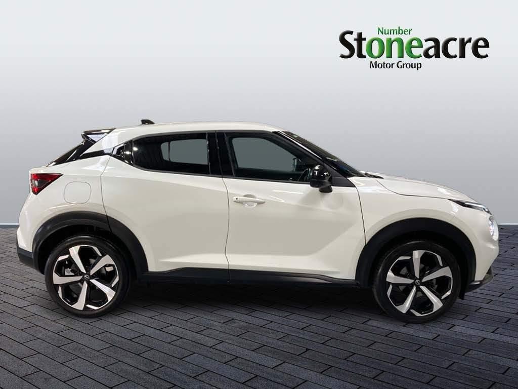 Nissan Juke Image 2