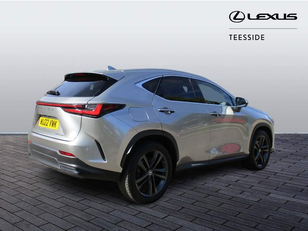 Lexus NX Image 5