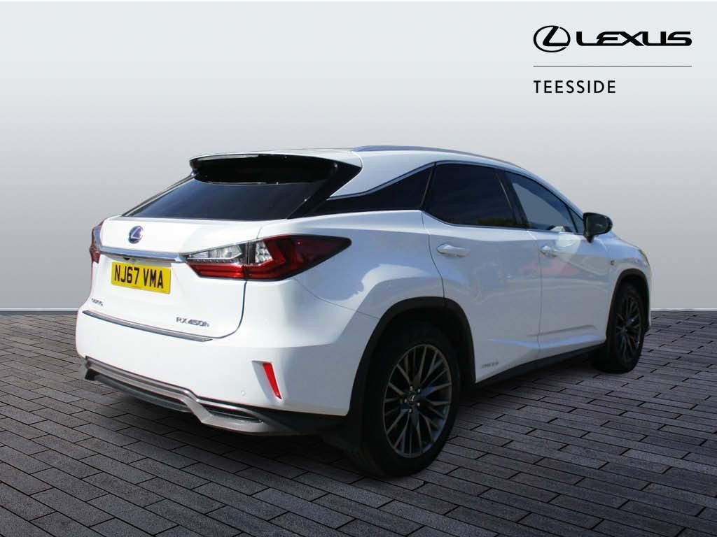 Lexus RX Image 5