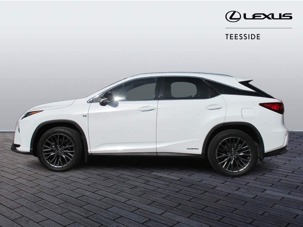 Lexus RX Image 8