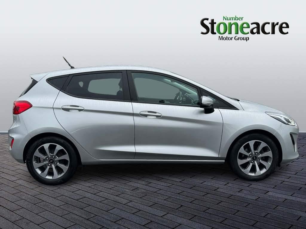 Ford Fiesta Image 2