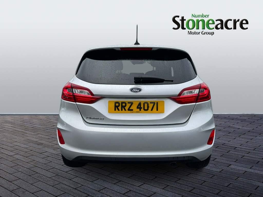 Ford Fiesta Image 4