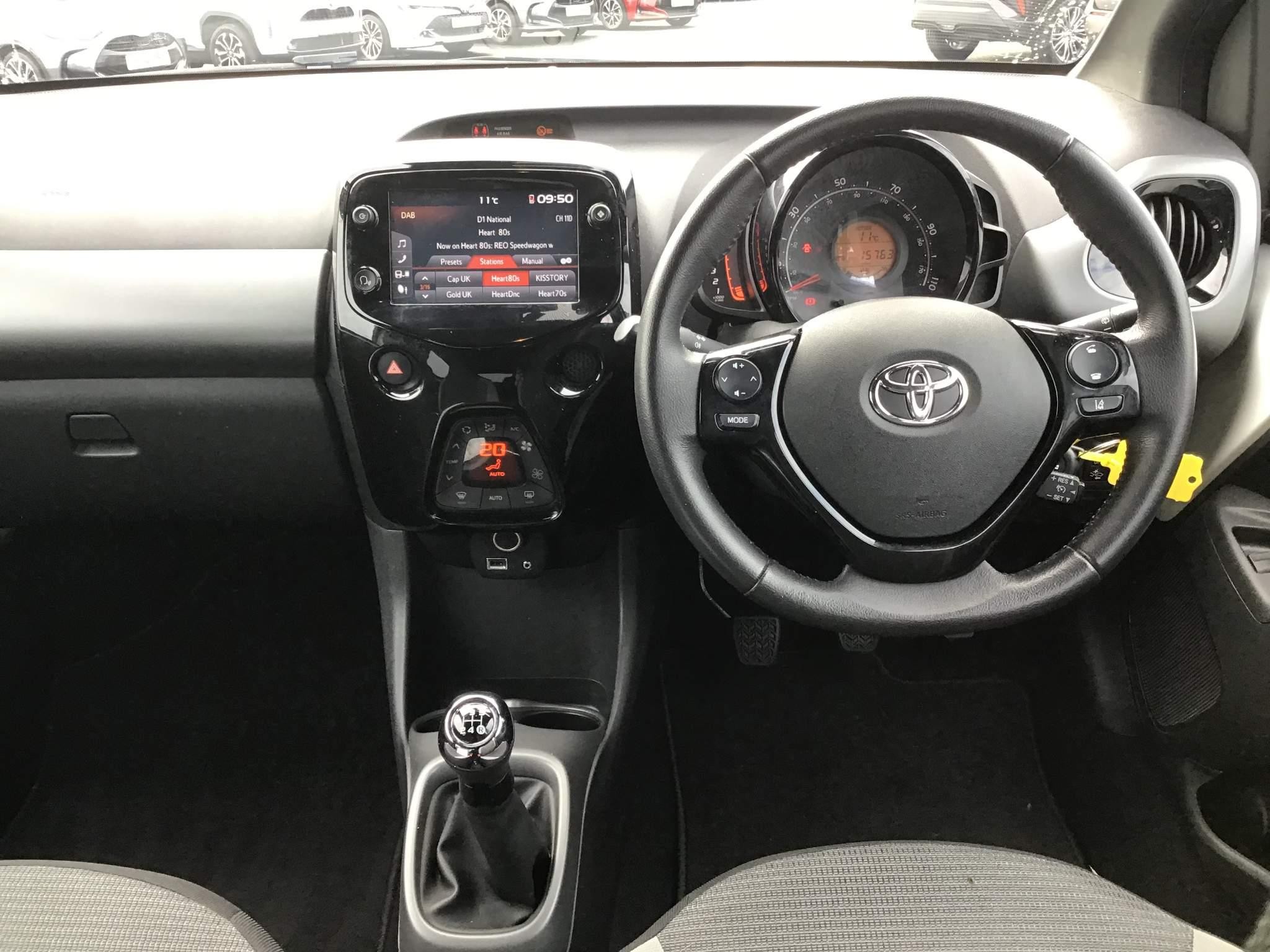 Toyota Aygo Image 14