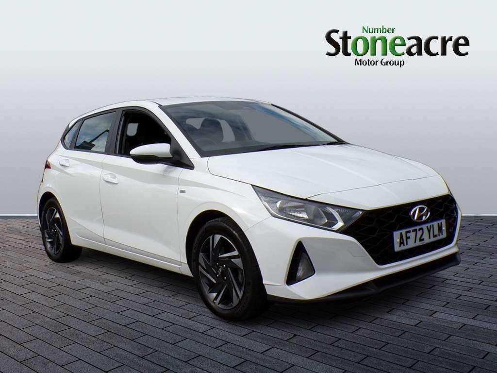 Hyundai i20 Image 1