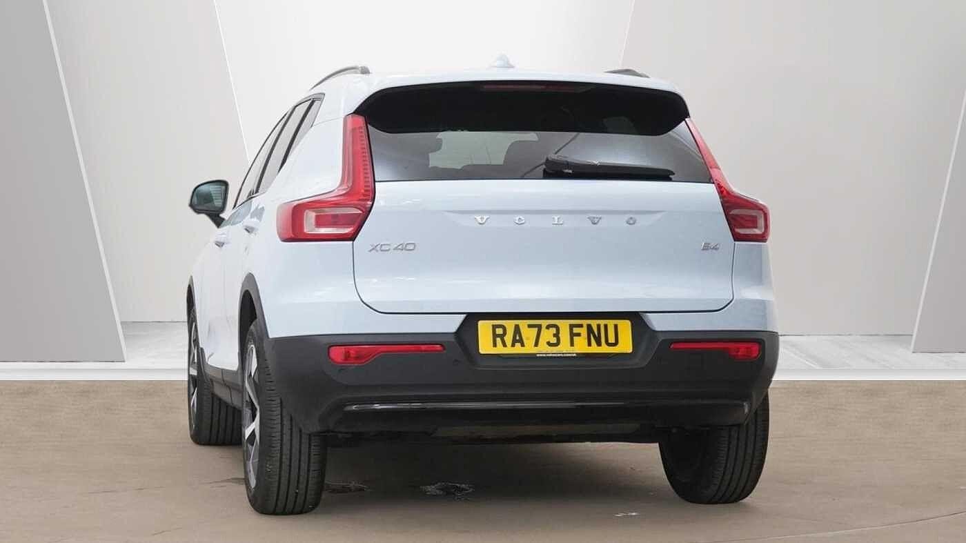 Volvo XC40 Image 3