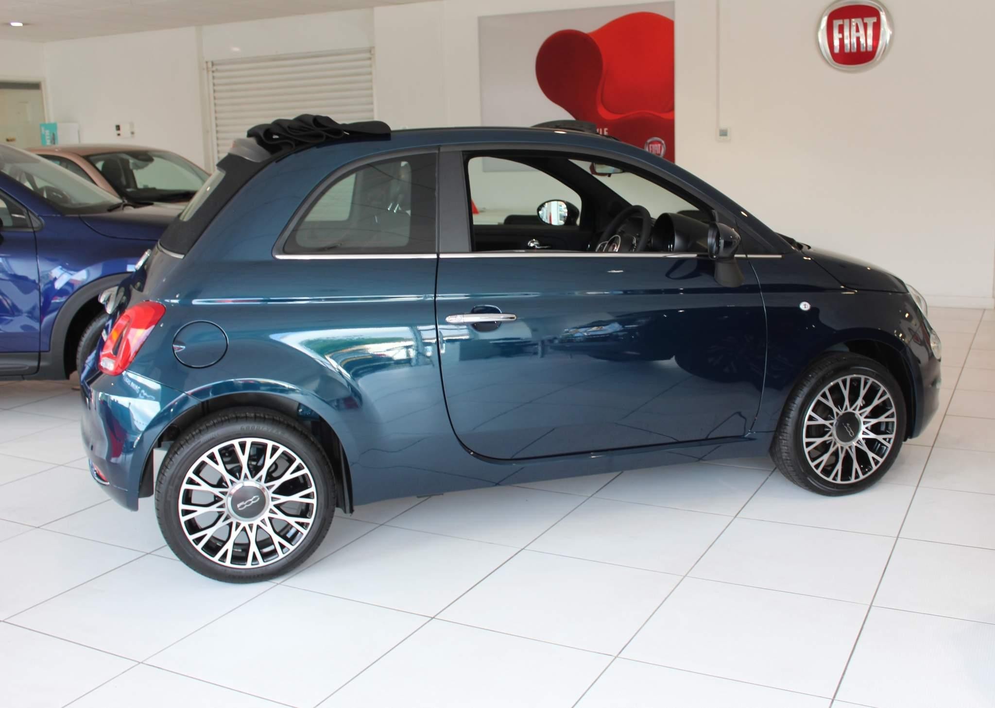 Fiat 500c Hybrid Image 2