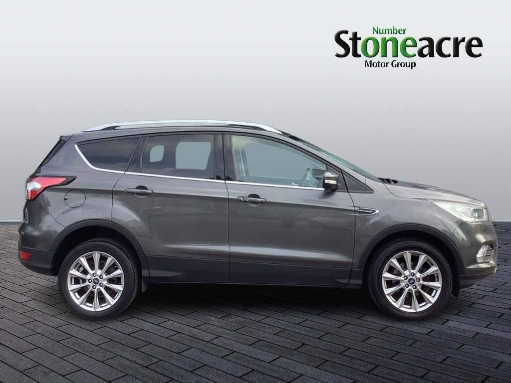 Ford Kuga Image 2