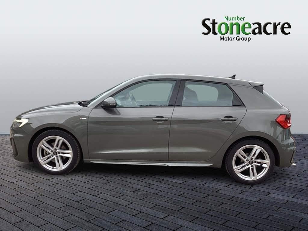 Audi A1 Image 6