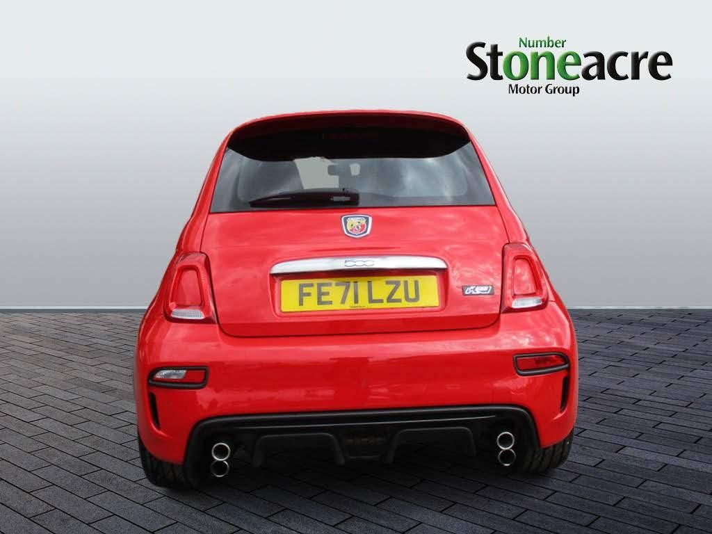 Abarth 595 Image 4