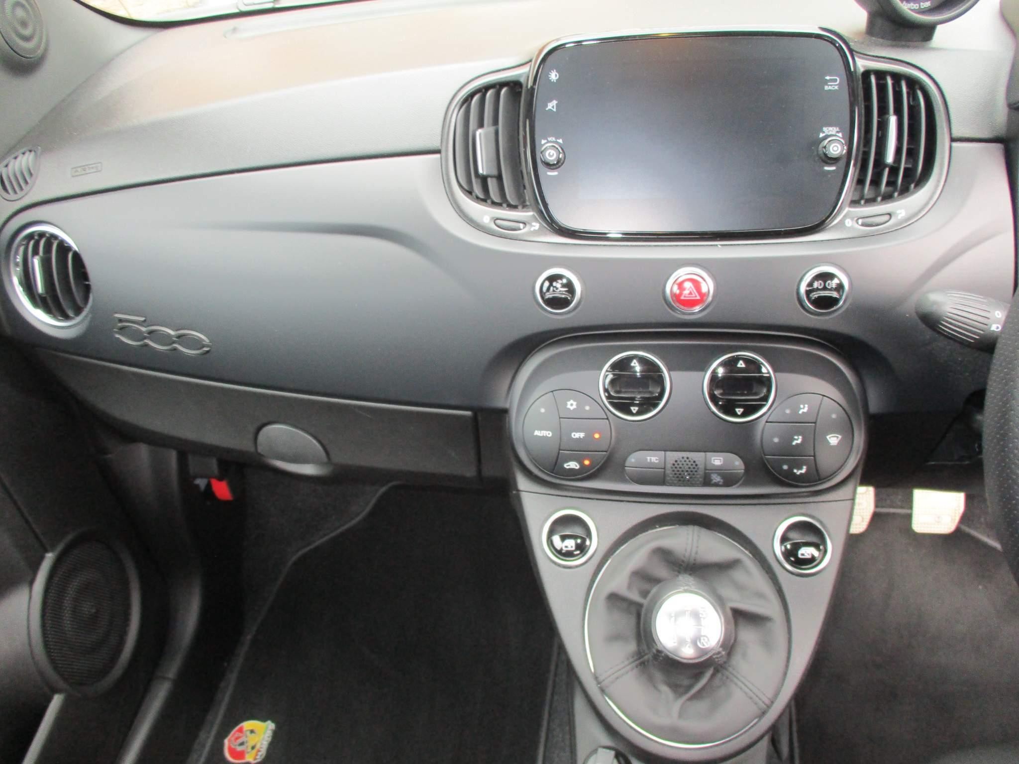 Abarth 595 Image 14